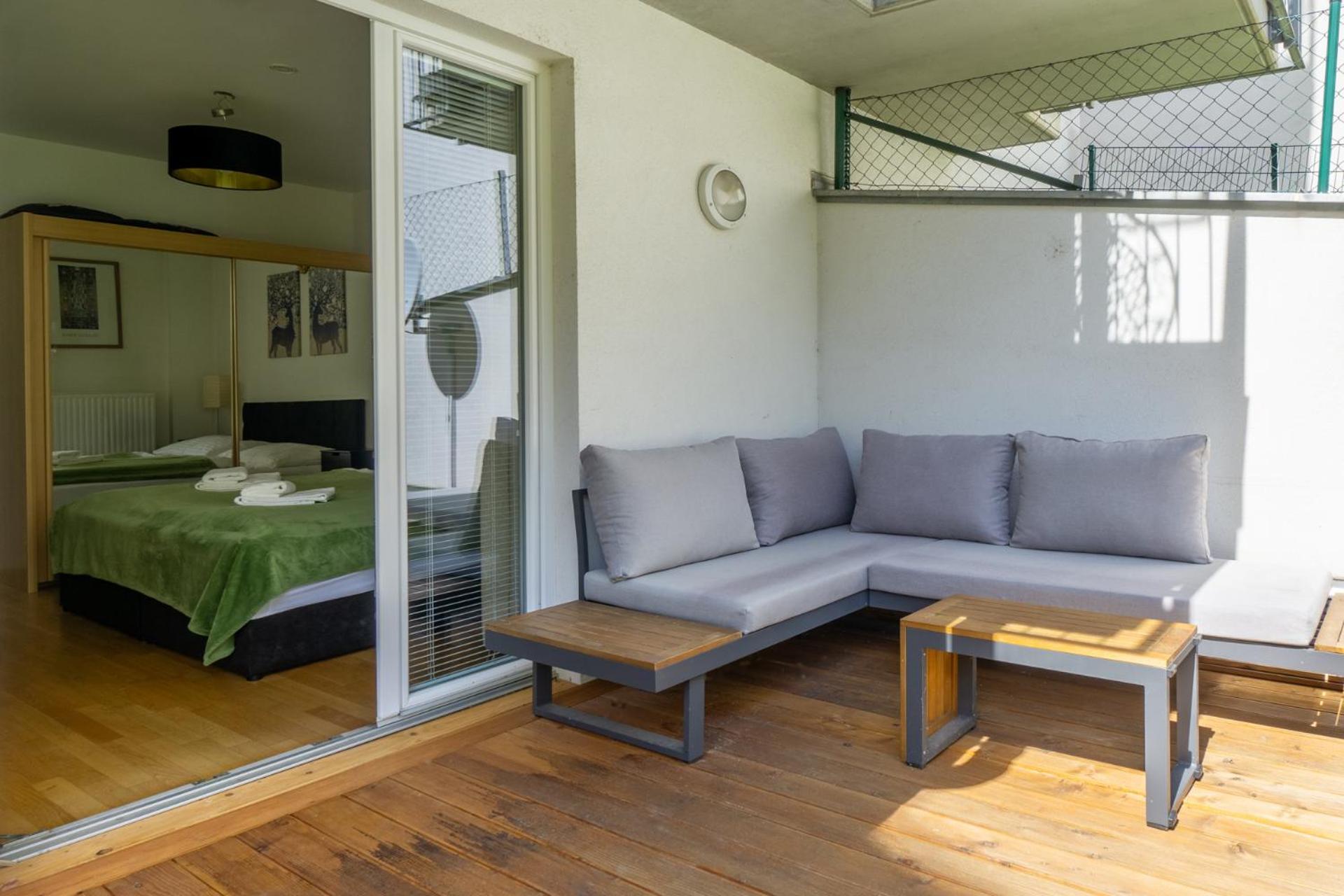 וינה Apartment With Garden Close To Stadthalle, Westbahnhof מראה חיצוני תמונה